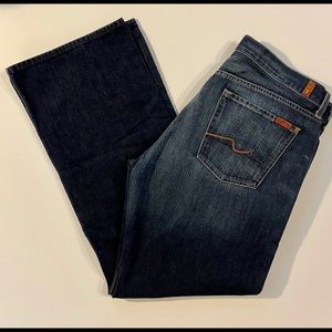 SEVENs!  38x33 blue jeans